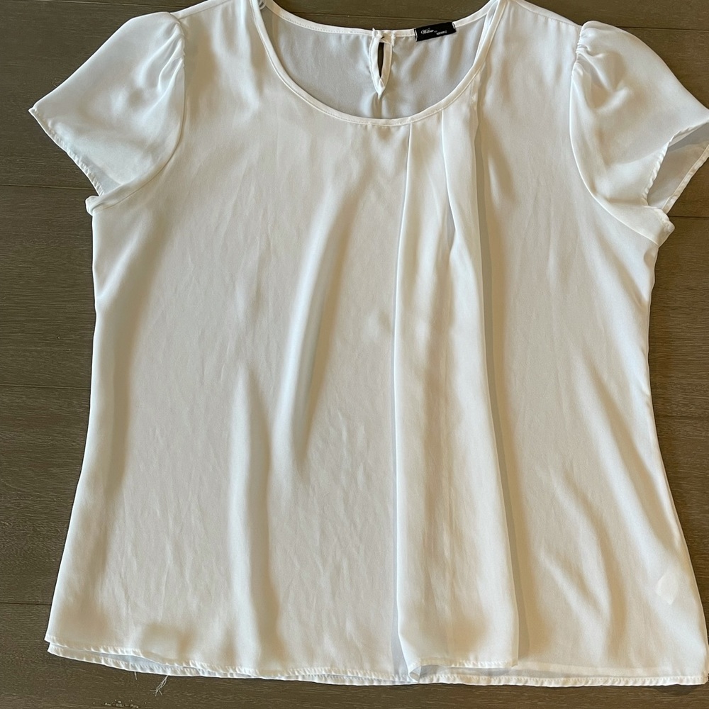 White flowy blouse